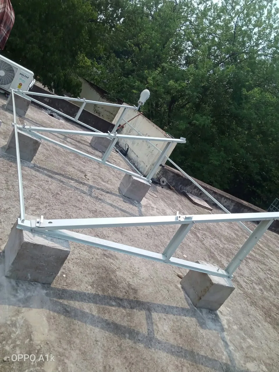Structure de montage photovoltaïque sur toiture