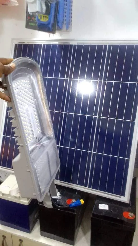 Micro-onduleur pour panneau photovoltaïque